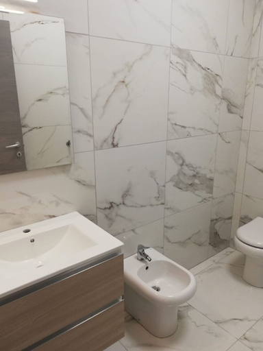 Bathroom, Appartamenti Saturno, Venezia
