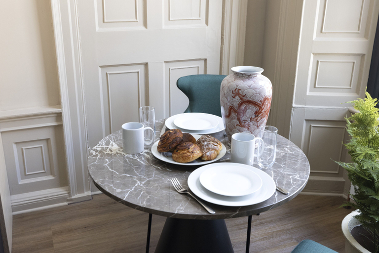 Food & Drinks 5, 30 Castle Street Aparthotel, Edinburgh