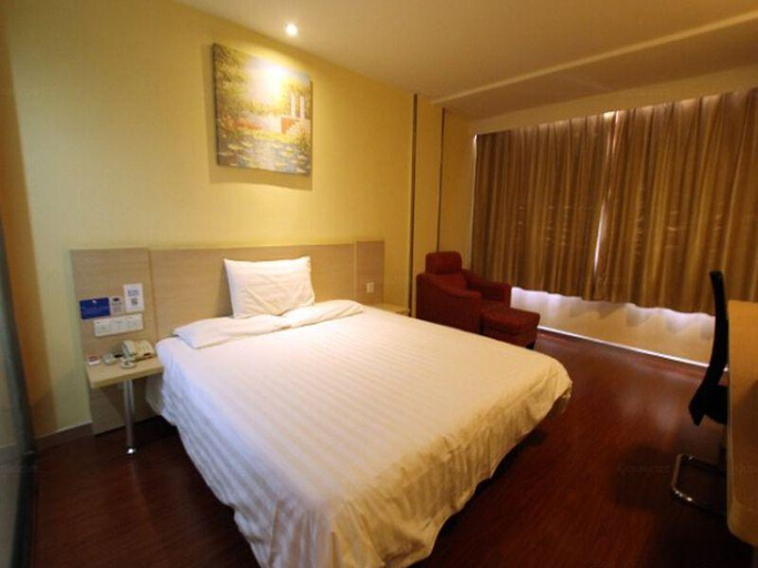 Bedroom 3, HanTing Hotel (Guilin Xiangshan Park), Guilin