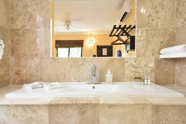 Bathroom 3, Beach Energy Hotel By BFH, Cozumel