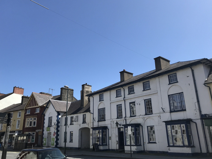 Exterior & Views, The Black Lion Royal Hotel, Ceredigion