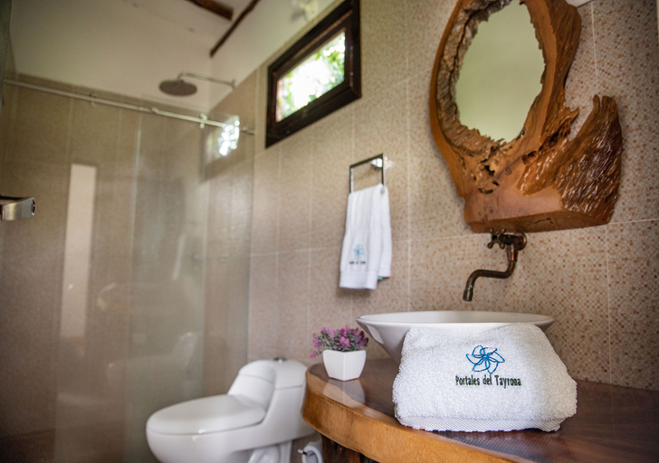 Bathroom 4, Portales del Tayrona Garden Hotel, Santa Marta (Dist. Esp.)
