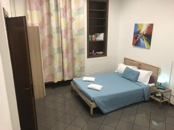 Others 4, B&B I Am Here - Gioia 71, Milano