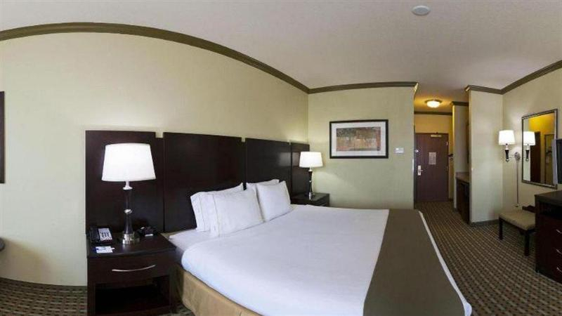Others 5, Holiday Inn Express & Suites Fort Worth I-35 Weste, Fort Worth