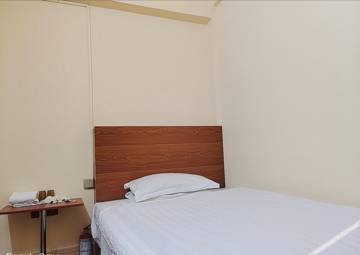 Bedroom 5, Happy Hotel, Shenzhen