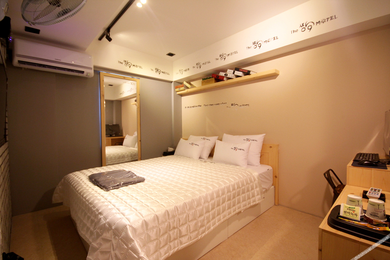 Others 2, Busan Choeup Jjang, Busanjin