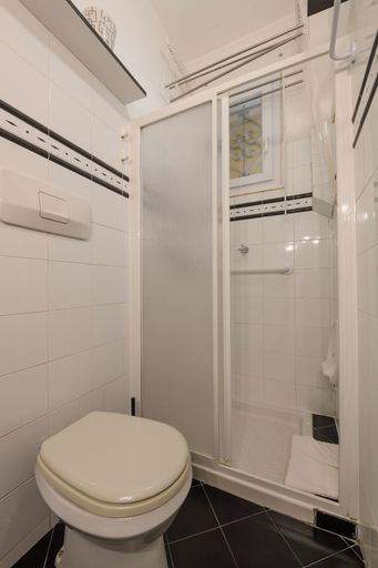 Bathroom 3, BnButler - Pontaccio 4 con terrazzo, Milano