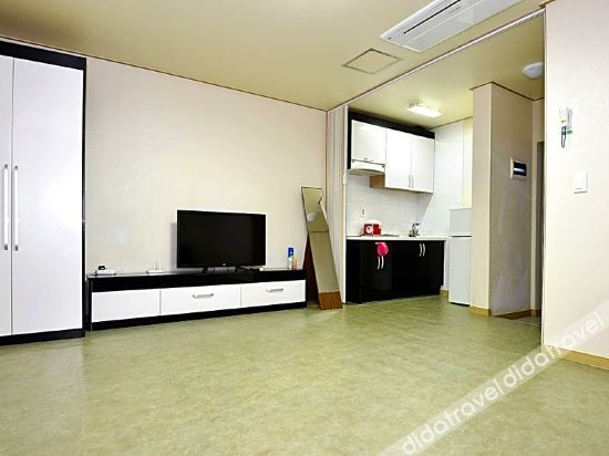 Others 3, Daecheon Resortel, Boryeong