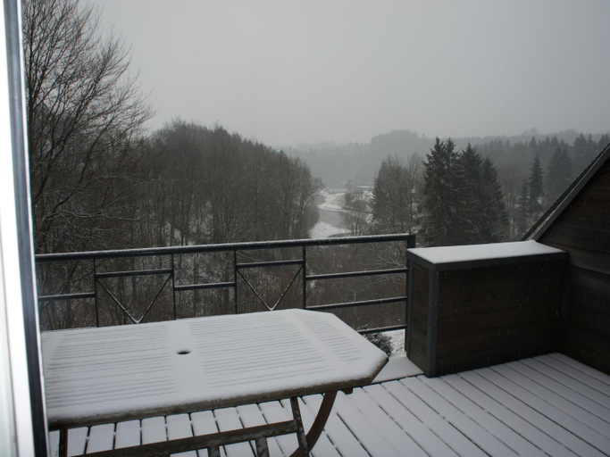 Others 2, Apartment in Robertville near Lake Forest, Liège