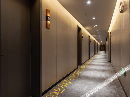 Others 4, R Hotel Kunming, Kunming