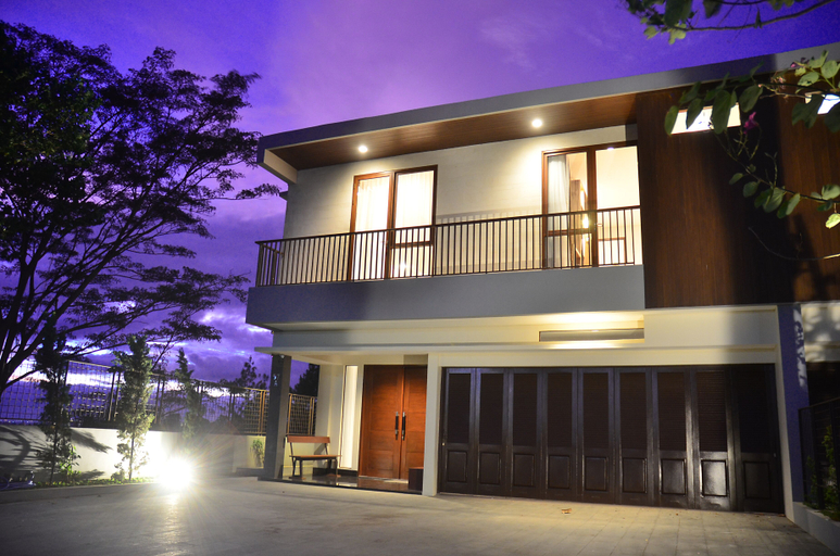 Others 3, Anindya Hill View 7BR Villa a Private Heated Pool, Bandung