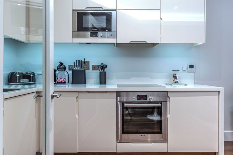 Others 4, Grays Inn by Aeria Apartments, London