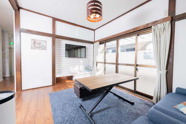 Living area 4, Blue Lagoon, Kamakura