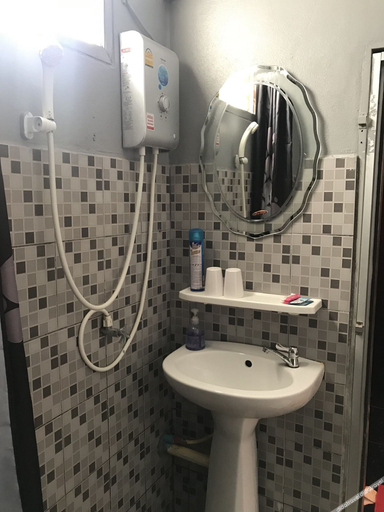Bathroom 3, The One House, Muang Nan