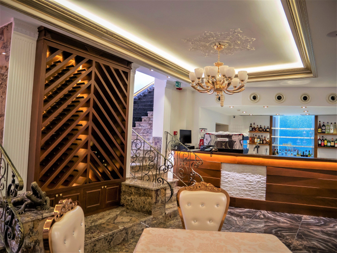 Food & Drinks 5, Hotel Boka, Tiranës