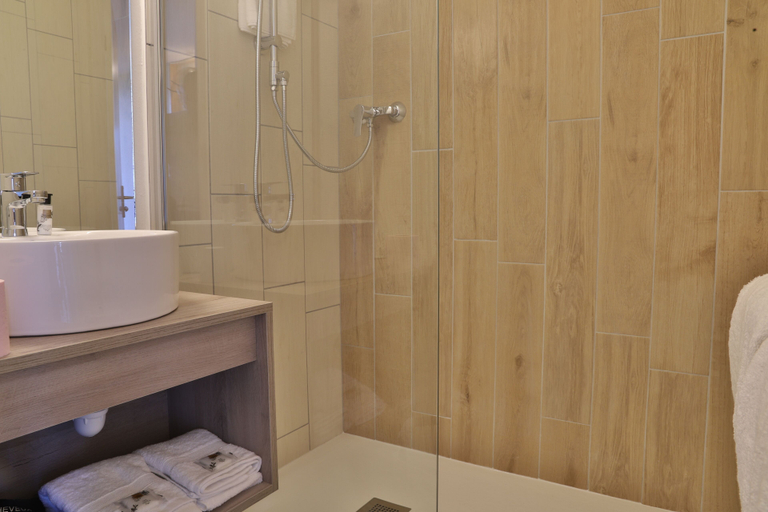Bathroom 3, SOWELL Family la Lauzière, Savoie