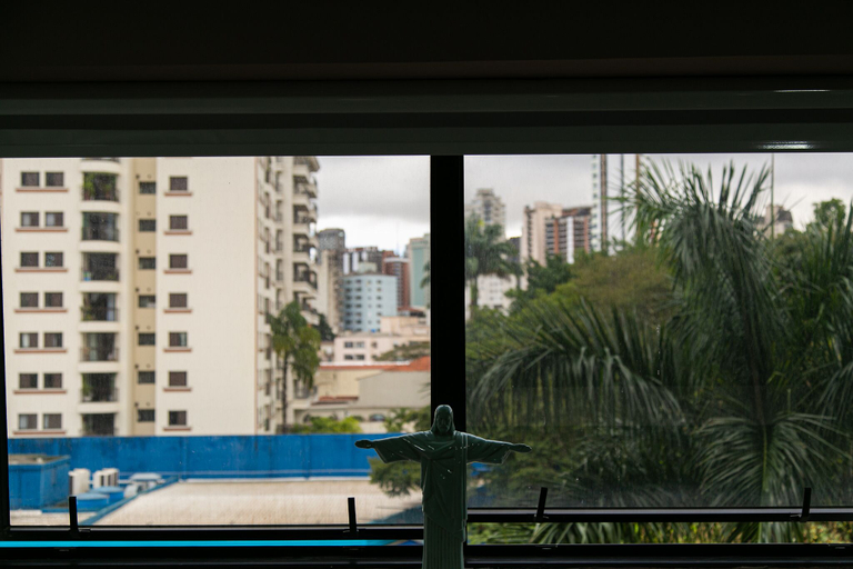 Others 2, BEN - Bienal First Class By Anora Spaces, São Paulo