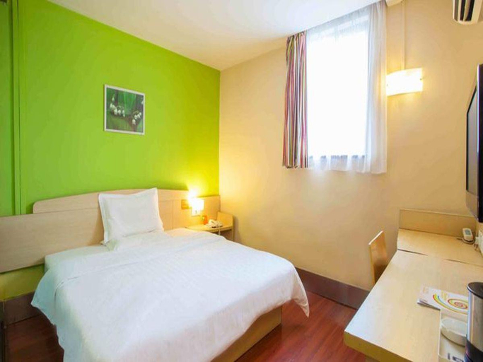 Bedroom, 7 Days Inn Qionghai City Center High-Speed Railway Station, Hainan