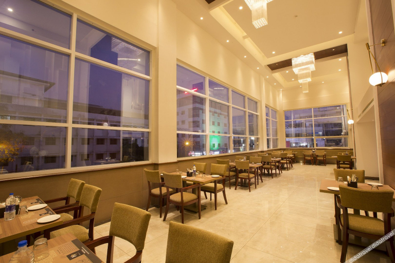 Food & Drinks 5, Hotel North Seven, Ernakulam