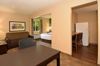 Others 5, Atlanta - Peachtree Corners, Gwinnett