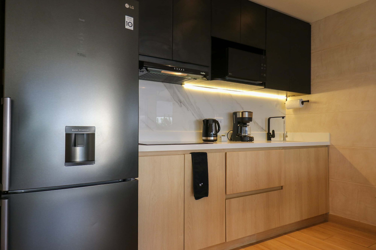 Room 2, w Deluxe 1BR w AC in the Heart of Miraflores, Lima