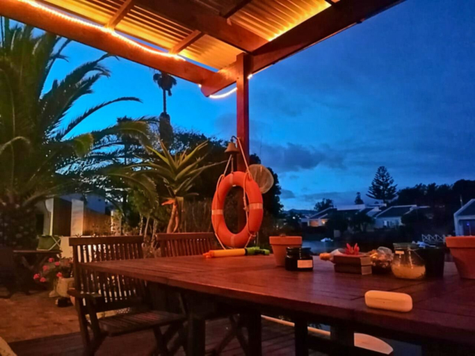 Food & Drinks 4, Admiralty B&B, City of Cape Town