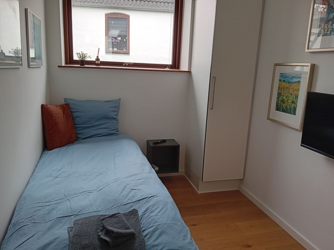 Bedroom 2, Olsson B&B, Randers