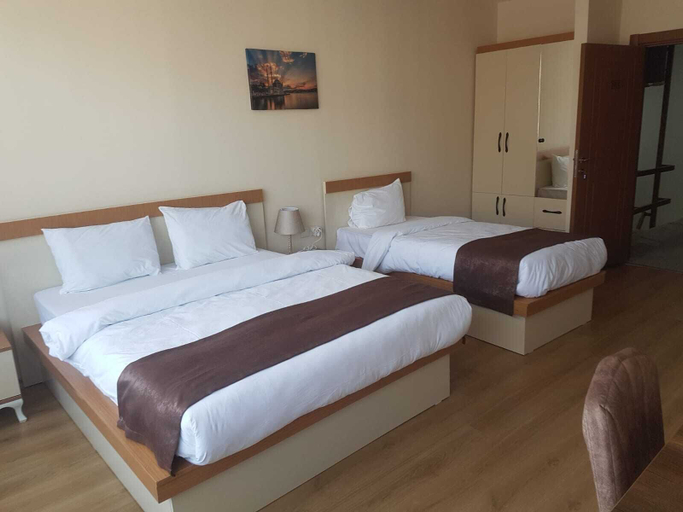 Bedroom 4, Newaz Hotel, Beyoğlu