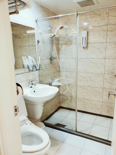 Bathroom 3, FooYee Hotel-YongHe, New Taipei City