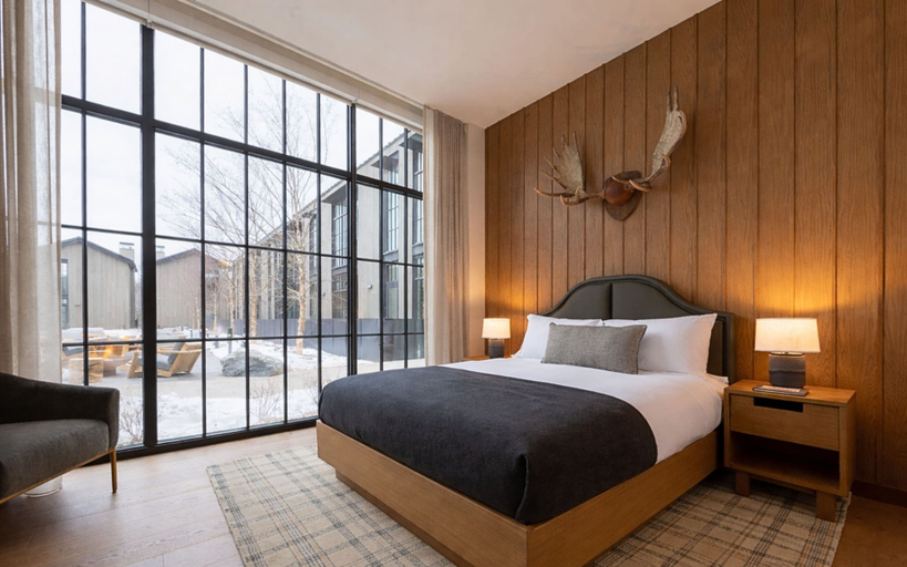 Room 1, LARCH HOUSE, Flathead