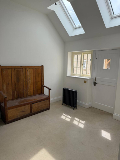 4, Bridge House Modern Comfort in Historic Stone, North Yorkshire