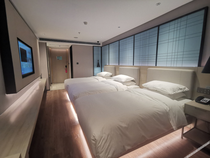 Bedroom 2, Echarm Hotel Beijing Tiananmen Square Qianmen Metro Station, Beijing
