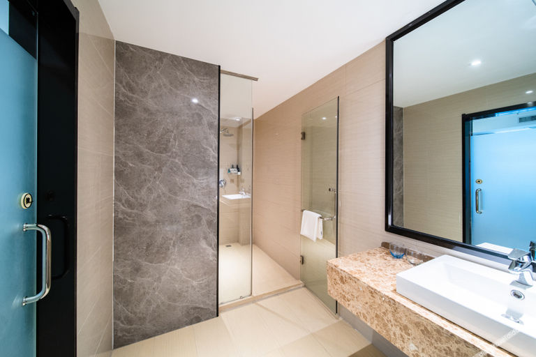 Bathroom 3, ホテル (), Nantong
