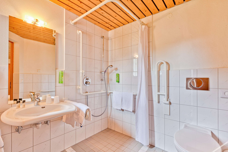 Bathroom 5, Hotel Hohenwart Forum, Pforzheim