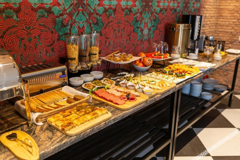 Food & Drinks 4, Hotel Old Wall, Tbilisi