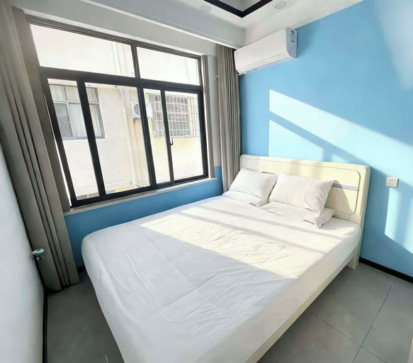 Room 2, Jinye Sea View Apartment, Hainan