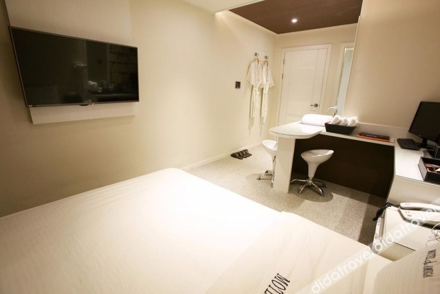 Bedroom 3, Myeonmok Amiga, Jungnang