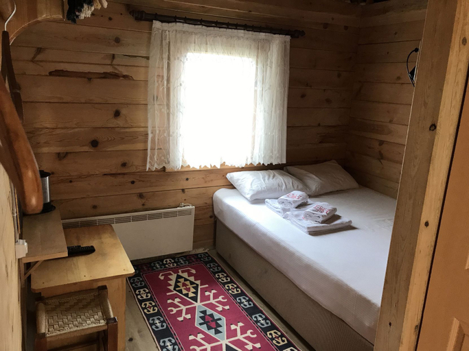 Bedroom 4, Pilita Bungalov & Restaurant, Ardeşen