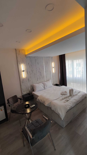 Bedroom 3, The City Palace Hotel, Bakırköy