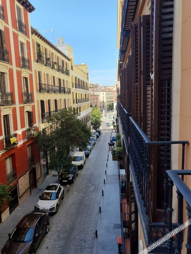 Others 5, Opera Stays by Charming, Madrid