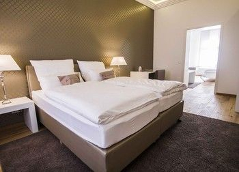 Others 2, Haven Hotels - Helvetia Suites Dusseldorf City, Düsseldorf
