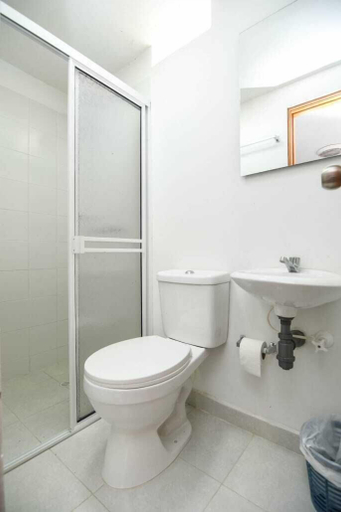 Bathroom 3, Hotel El Paisaje, Guatapé