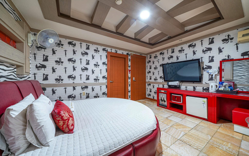 Bedroom 2, Busan Dongnae Interpark, Dongnae
