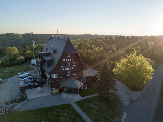 Exterior & Views 1, Hotel Pomezi, Teplice