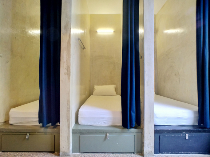 Bedroom 3, Beds In Garden Hostel Sdn Bhd, Kinta