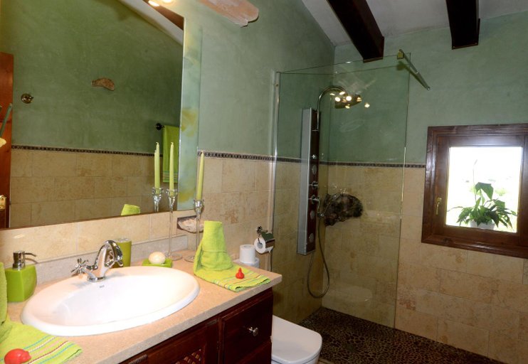 Bathroom 3, Finca Rustica Sineu-Binataref, Baleares