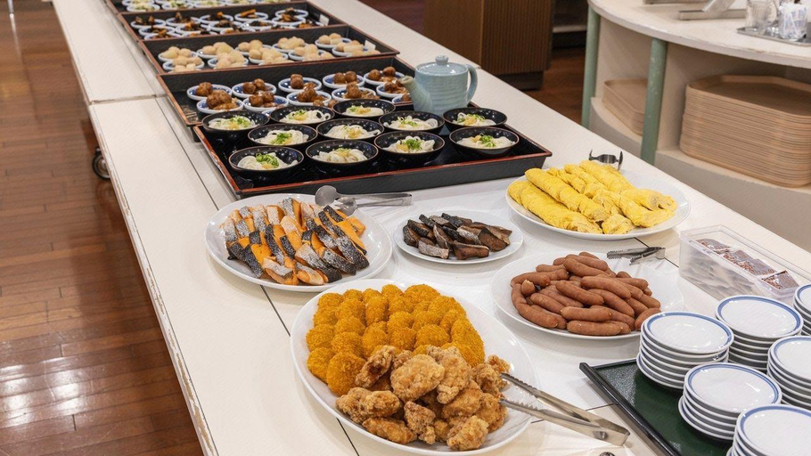Food & Drinks 4, Grand Foret, Shikokuchūō