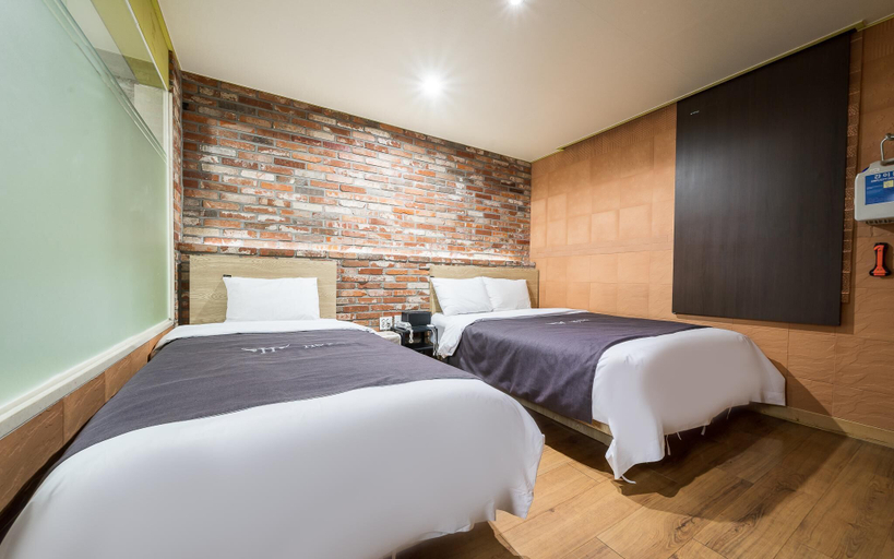 Bedroom 4, Wonju H, Wonju