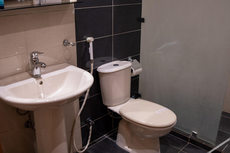 Others 2, Lareen Suites, Jeddah