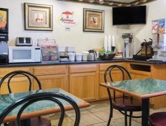 Others 4, Super 8 by Wyndham Limon, Lincoln
